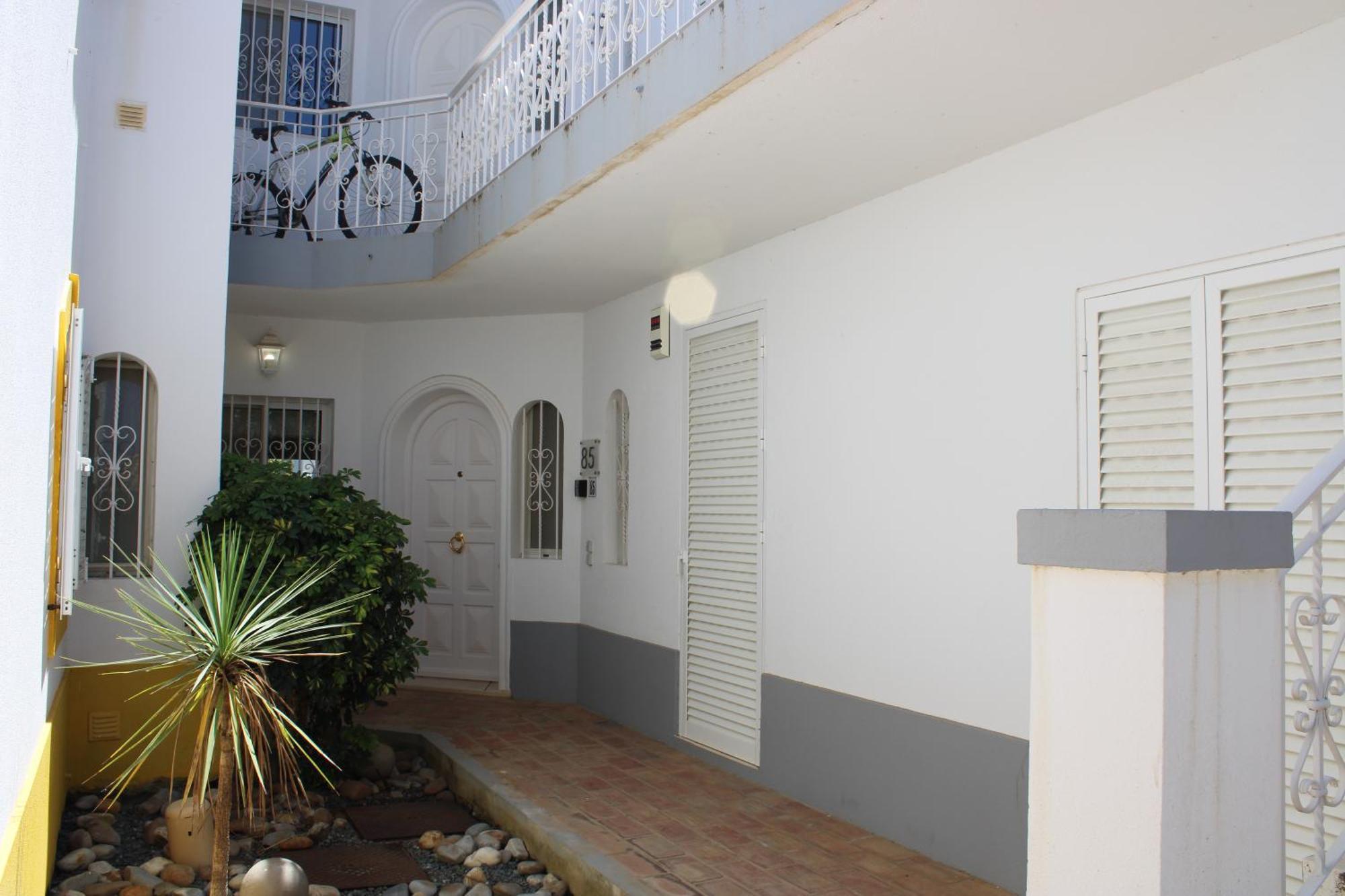 Luxury 2 Bedroom Apartment With Private Garden المانسيل المظهر الخارجي الصورة